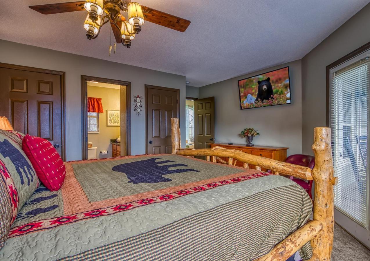 3 Decks, Mtn Views! Tree Tops By Honeybearcabins - Luxury Rain Showers, 3 King Suites, Xl Hottub, Fireplace, Bear Sightings Gatlinburg Extérieur photo