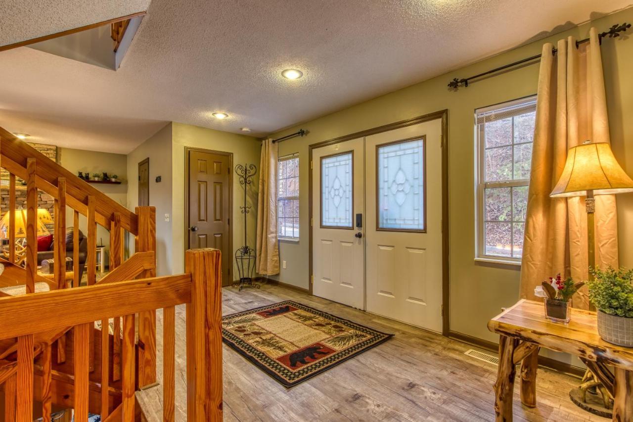 3 Decks, Mtn Views! Tree Tops By Honeybearcabins - Luxury Rain Showers, 3 King Suites, Xl Hottub, Fireplace, Bear Sightings Gatlinburg Extérieur photo