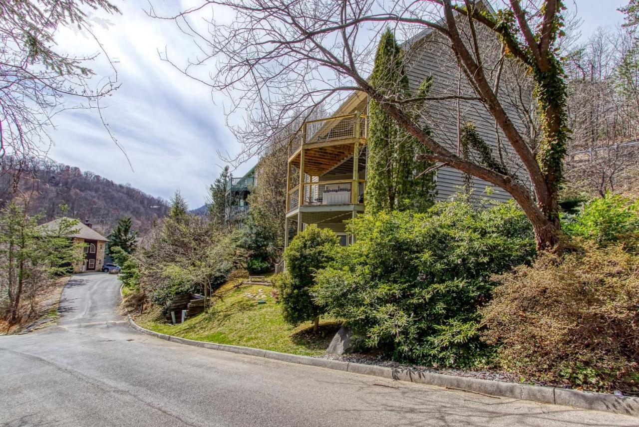 3 Decks, Mtn Views! Tree Tops By Honeybearcabins - Luxury Rain Showers, 3 King Suites, Xl Hottub, Fireplace, Bear Sightings Gatlinburg Extérieur photo